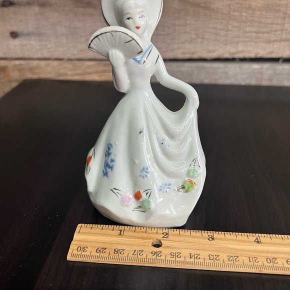 Southern Belle Porcelain Figurine Holding a Fan Raised Flower Detail on Dress - Picture 12 of 12